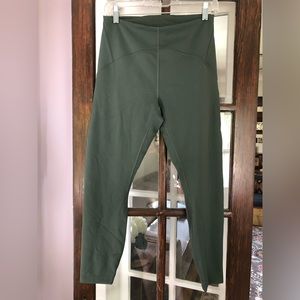 Lululemon InStill High-Rise Tight Leggings - brand new/ unworn